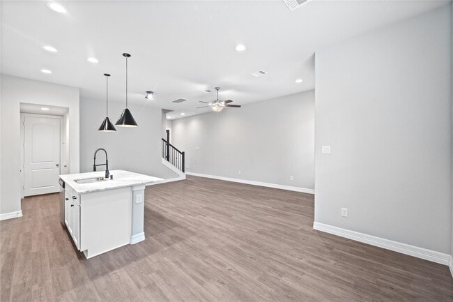 Building Photo - 1510 Upland Glen Way