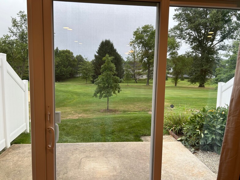 Building Photo - 13 Inwood Terrace