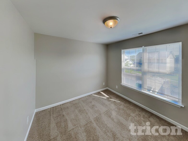 Building Photo - 3617 Sherbourne Ln