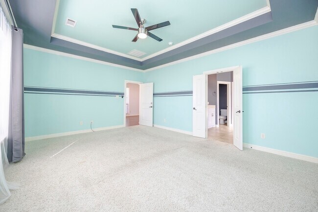 Building Photo - 7603 Bridge Water Cir