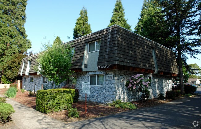Primary Photo - Classic Apartments