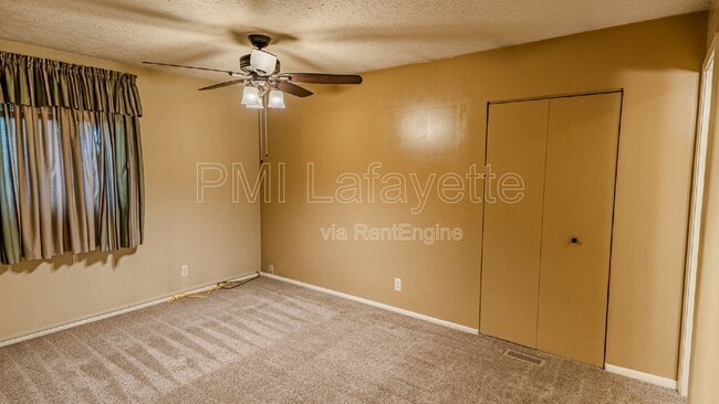 Building Photo - 2513 Oswego Ln