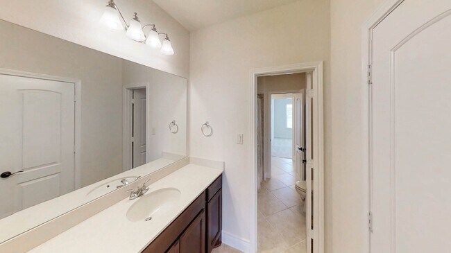 Building Photo - 20323 Mary Point Ln