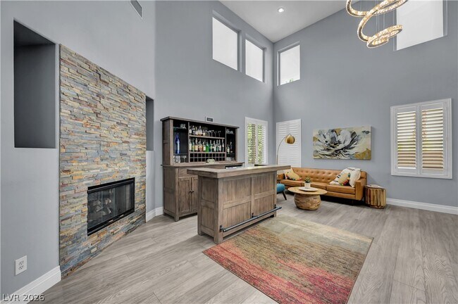 Building Photo - 1289 Vietti St