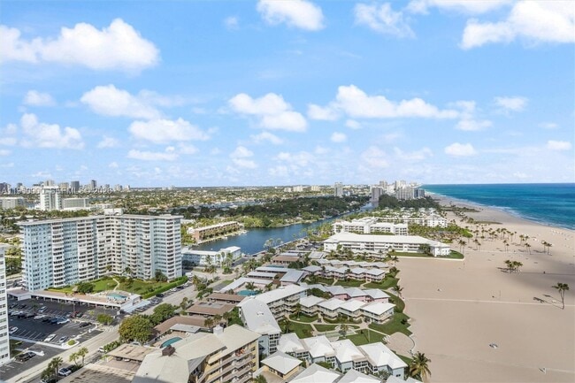 Building Photo - 2100 S Ocean Ln