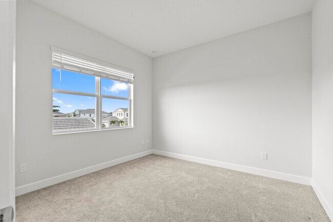 Building Photo - 15134 Cameo Ct