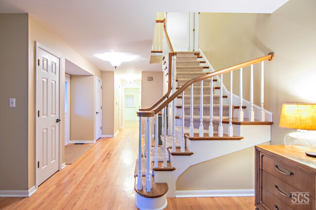 Building Photo - 3810 Tecoma Dr