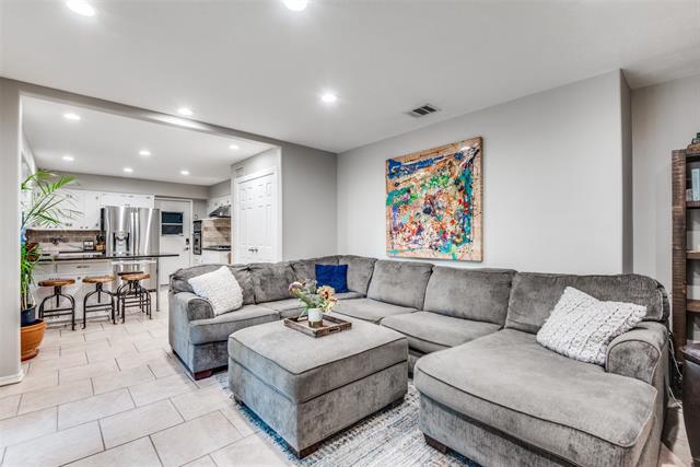 Building Photo - 6551 Highgate Ln