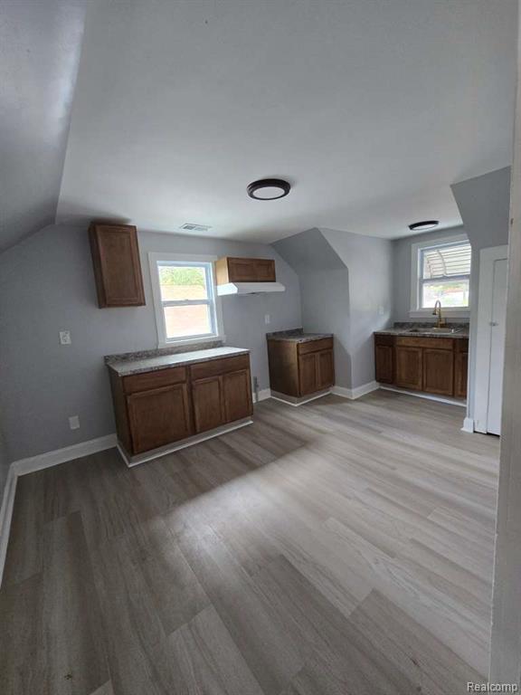 Building Photo - 11005 Dodge Ave