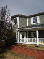 Building Photo - 5261 Savannah Ter