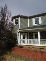 Building Photo - 5261 Savannah Ter
