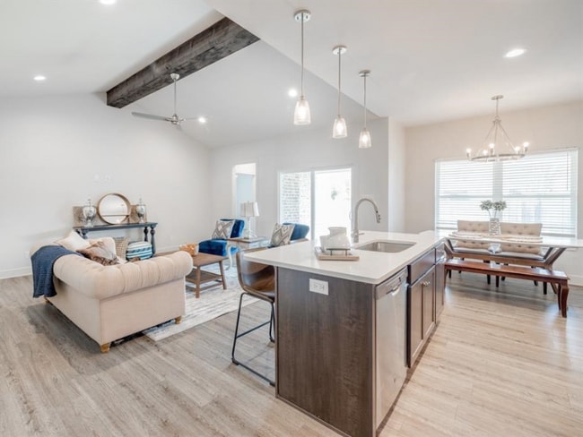 Building Photo - 3752 Kala Dr