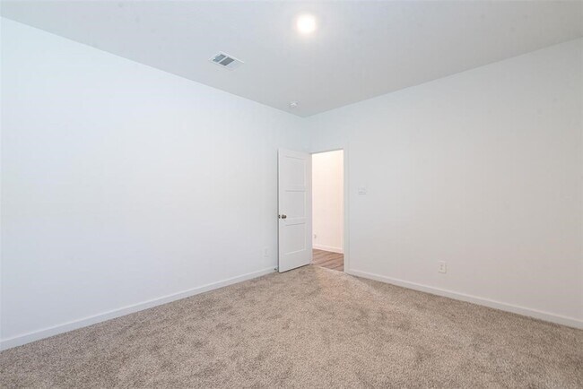 Building Photo - 22606 Ginosa Trail