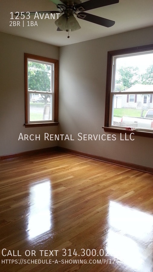 Building Photo - 1253 Avant-