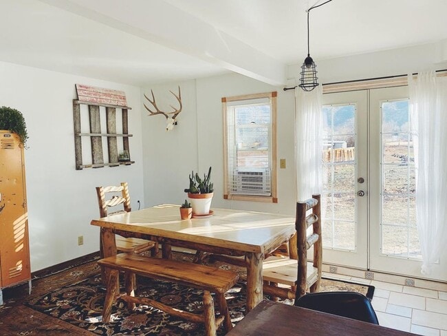 Building Photo - Spacious 2 Bedroom home in Paragonah