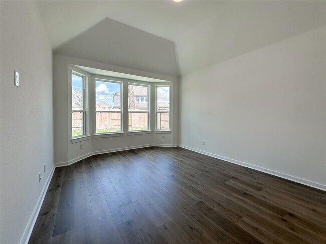 Building Photo - 541 Sand Branch Dr