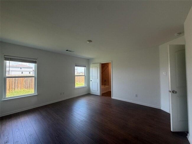 Building Photo - 18300 Speculator Ln