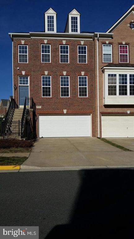 Building Photo - 9101 Furey Rd