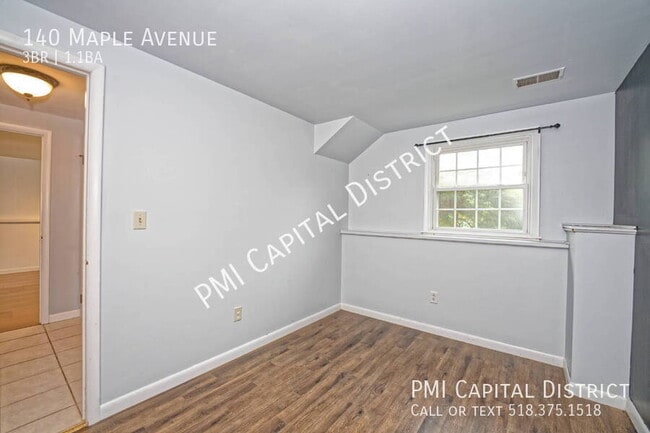 Building Photo - 140 Maple Ave