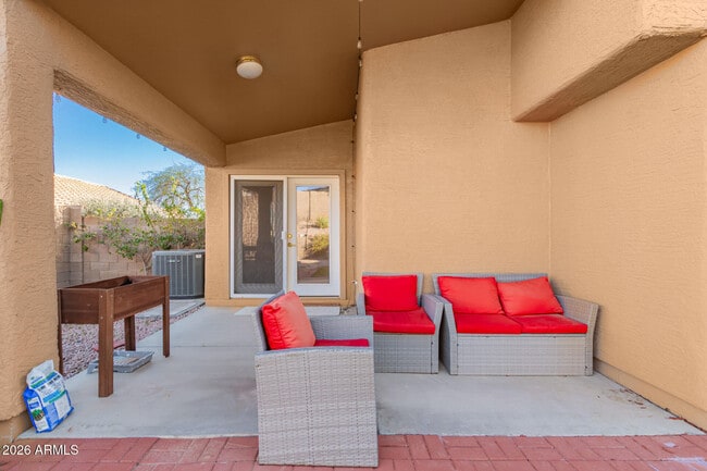 Building Photo - 2032 E Windsong Dr