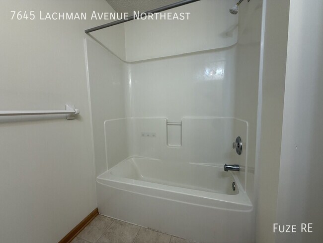 Building Photo - 7645 Lachman Ave NE