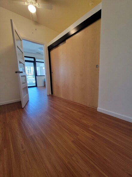 Building Photo - 1551 4th Ave