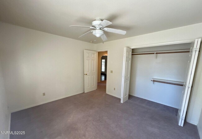 Building Photo - 5390 Vinewood Cir