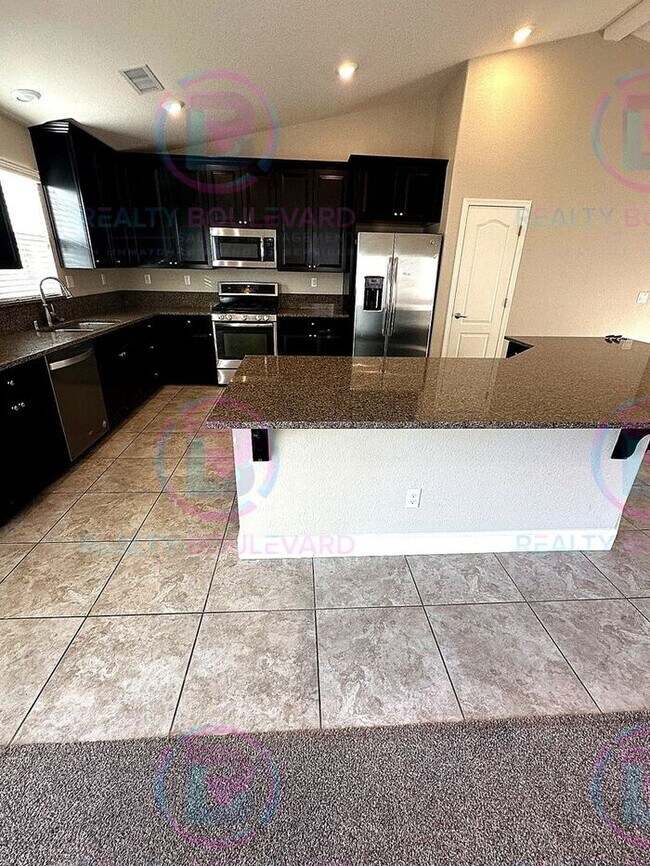Building Photo - Welcome to your dream home in Spanish Springs, nestled off the serene Calle de la Plata. 2 Year l...