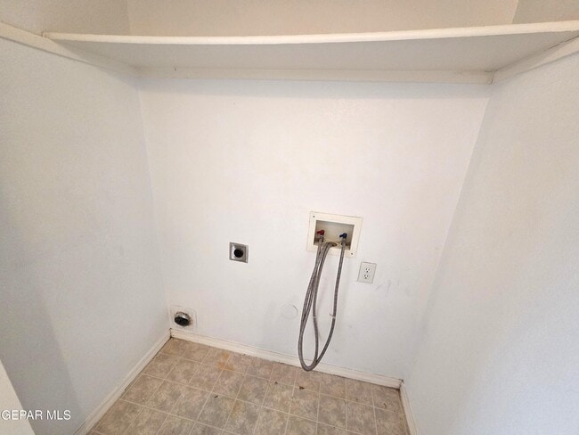 Building Photo - 3856 Tierra Alamo Dr