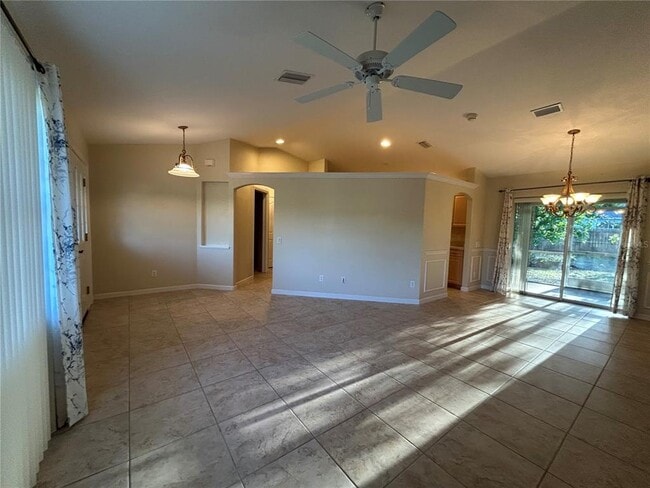 Building Photo - 1651 S Cranberry Blvd