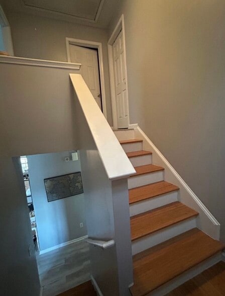 Building Photo - 375 Northwood St