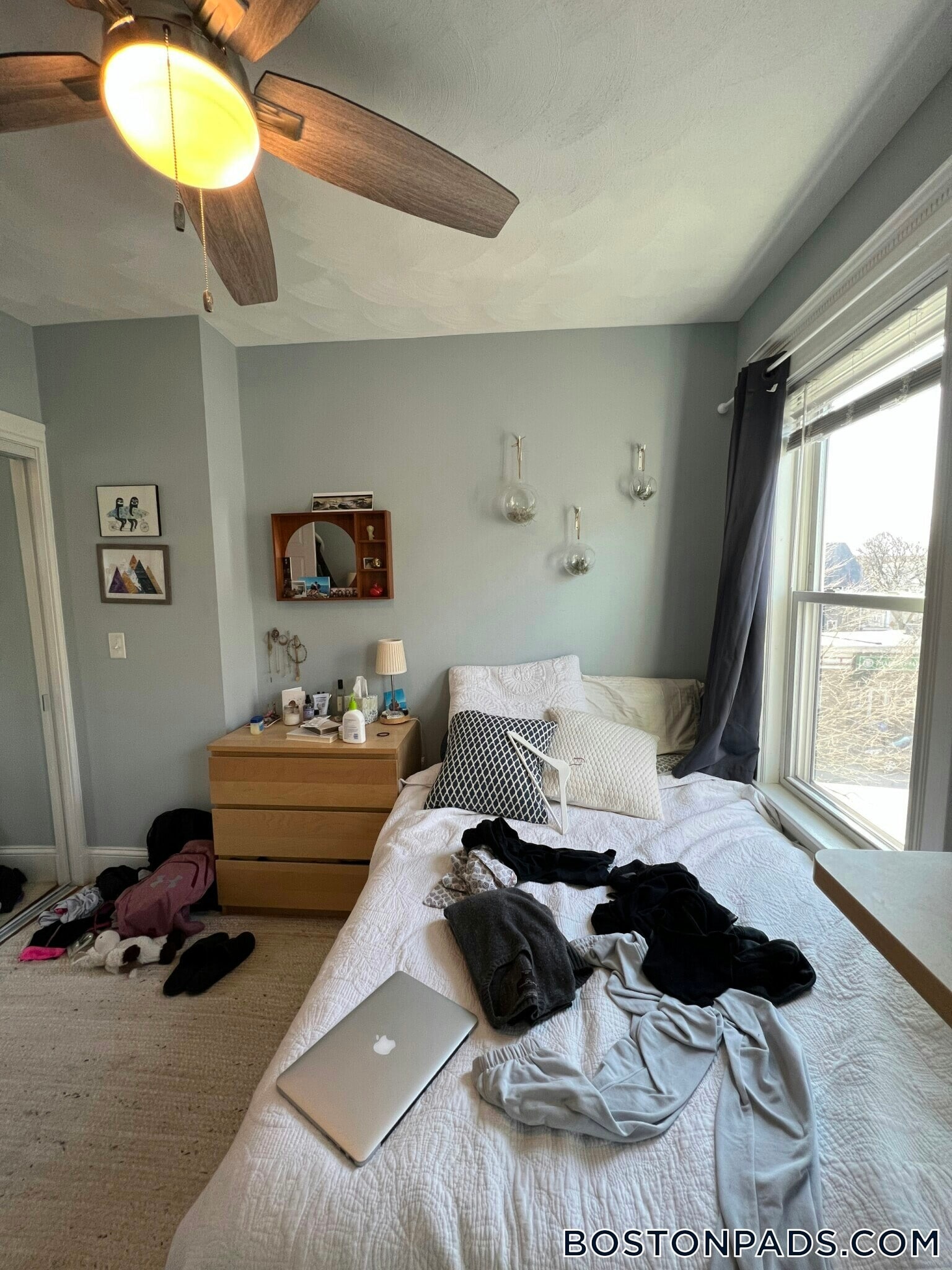 Building Photo - 305 Highland Ave