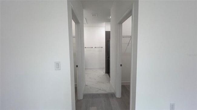 Building Photo - 16457 SW 27th Ave