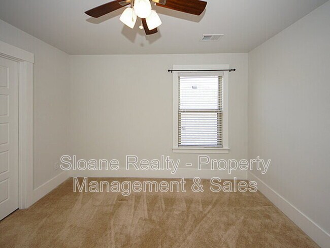 Building Photo - 2874 Stonestown Dr