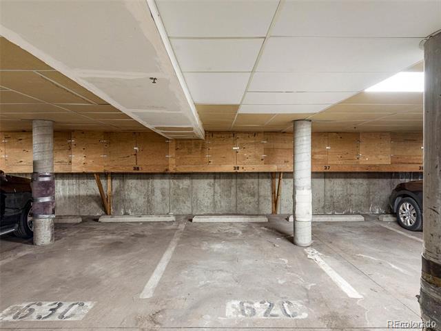 Building Photo - 350 Detroit St