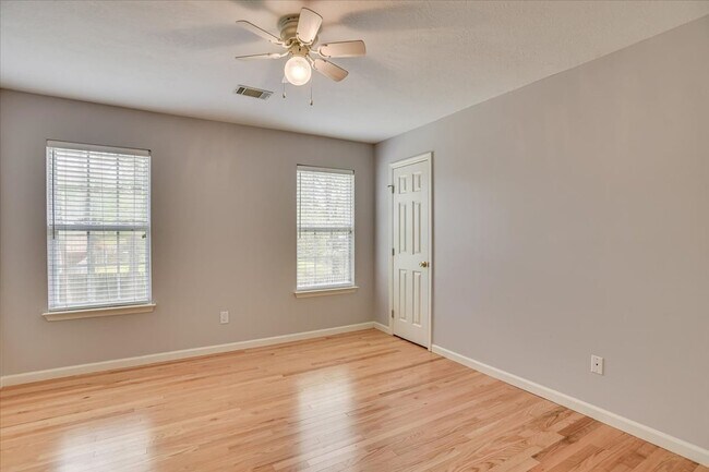 Building Photo - 4363 Wisteria Ct