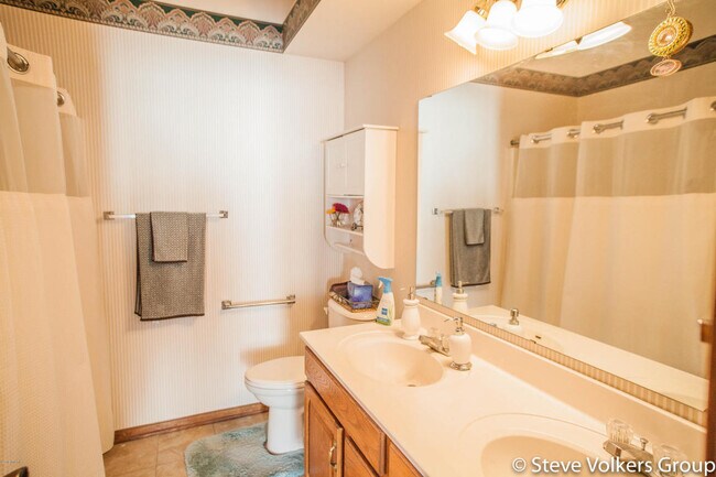 Building Photo - 4548 Whisperwood Ct SE