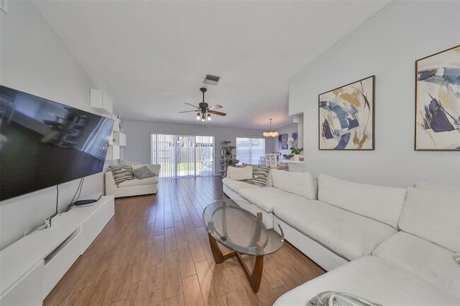 Building Photo - 1204 Sawdust Ct