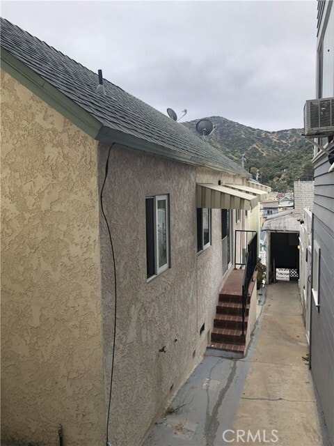 Building Photo - 318 Metropole Ave