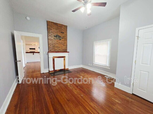 Building Photo - 1705 11th Ave N