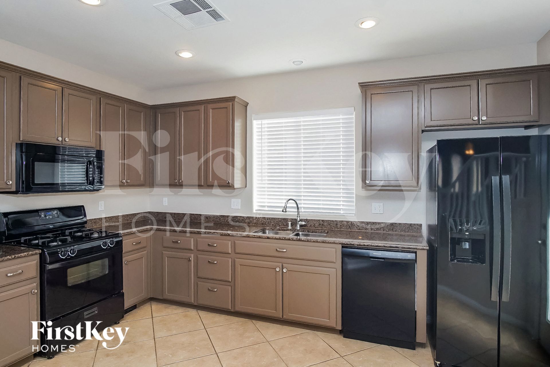 Building Photo - 9518 Summer Furnace St