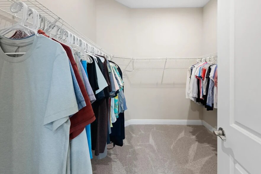 Building Photo - 13004 SW Ambra St