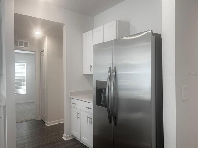 Building Photo - 3697 NE 32nd Ct