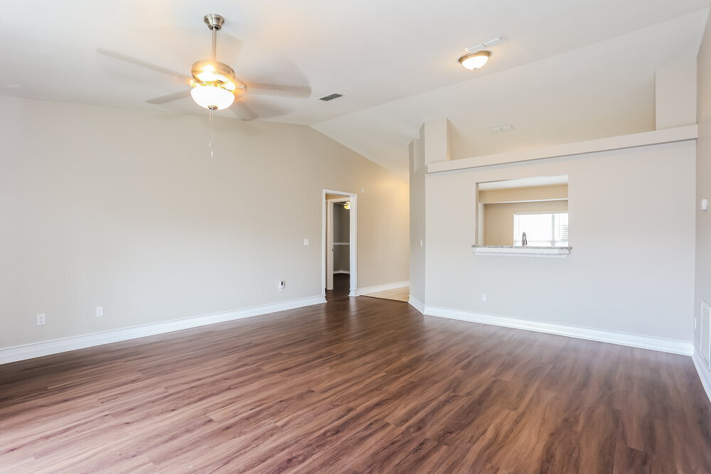 Building Photo - 8241 Dover Cliff Ct