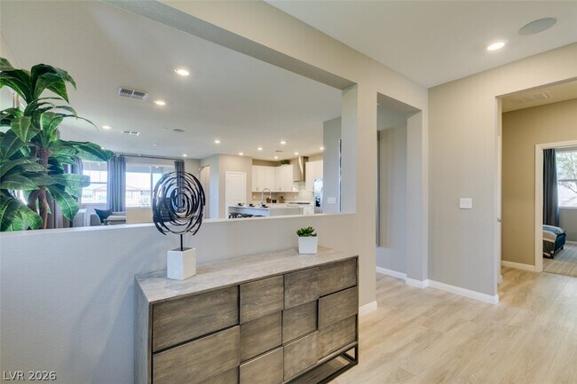 Building Photo - 3434 Oristano Ln