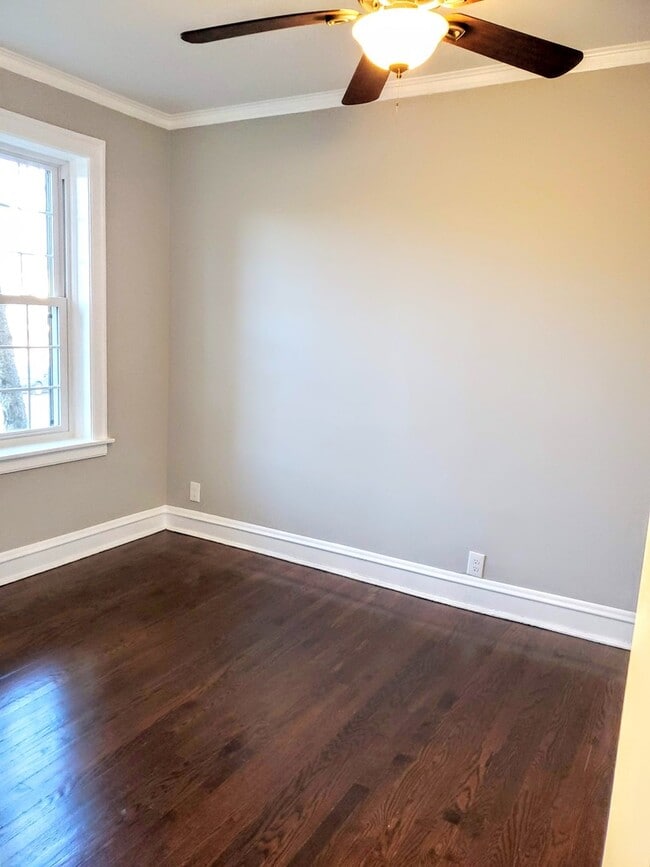 Building Photo - 31 N Brainard Ave