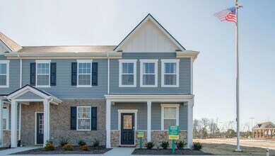 Building Photo - 3 bed, 2.5 bath, 1400 sqft Home Lebanon, TN