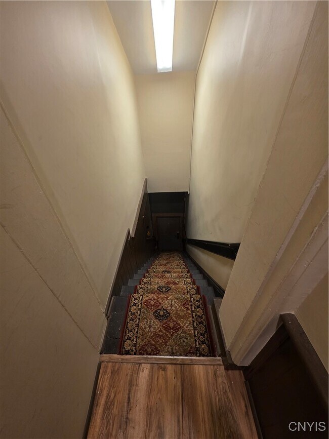 Building Photo - 807-13 N Salina St