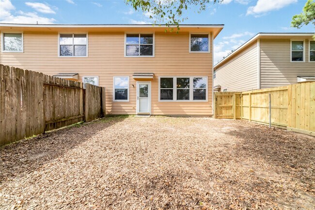 Building Photo - 203 W Stedhill Loop