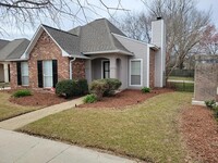 Building Photo - 10381 Springwind Ct